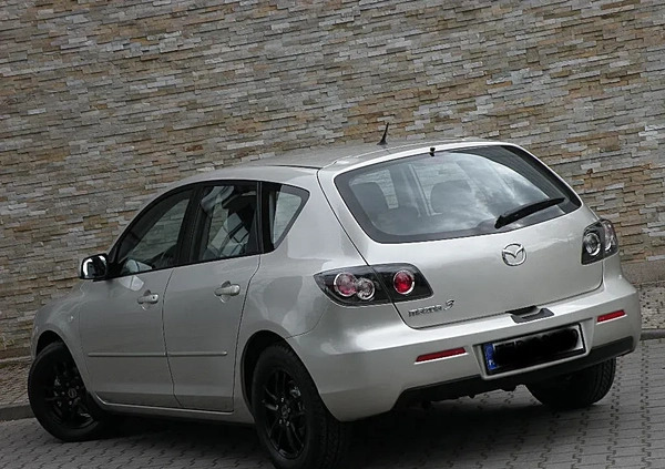Mazda 3 cena 13800 przebieg: 144300, rok produkcji 2007 z Kępno małe 529